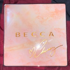 Becca X Chrissy Teigen Glow Face Palette